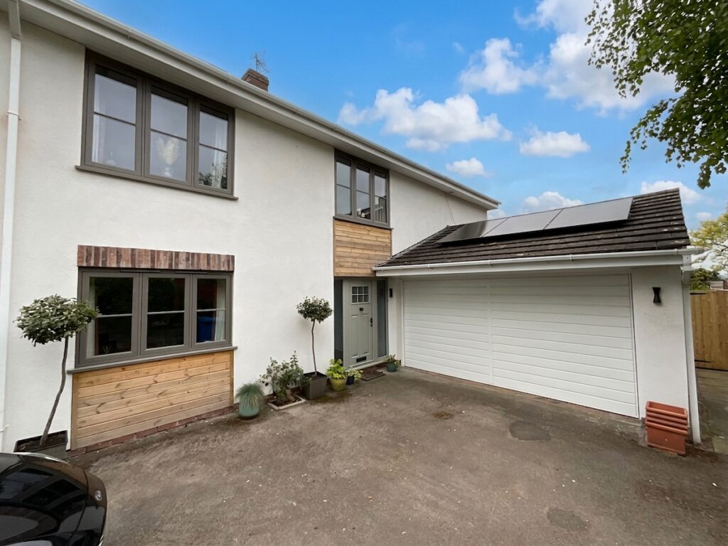 Top Road, Acton Trussell, ST17