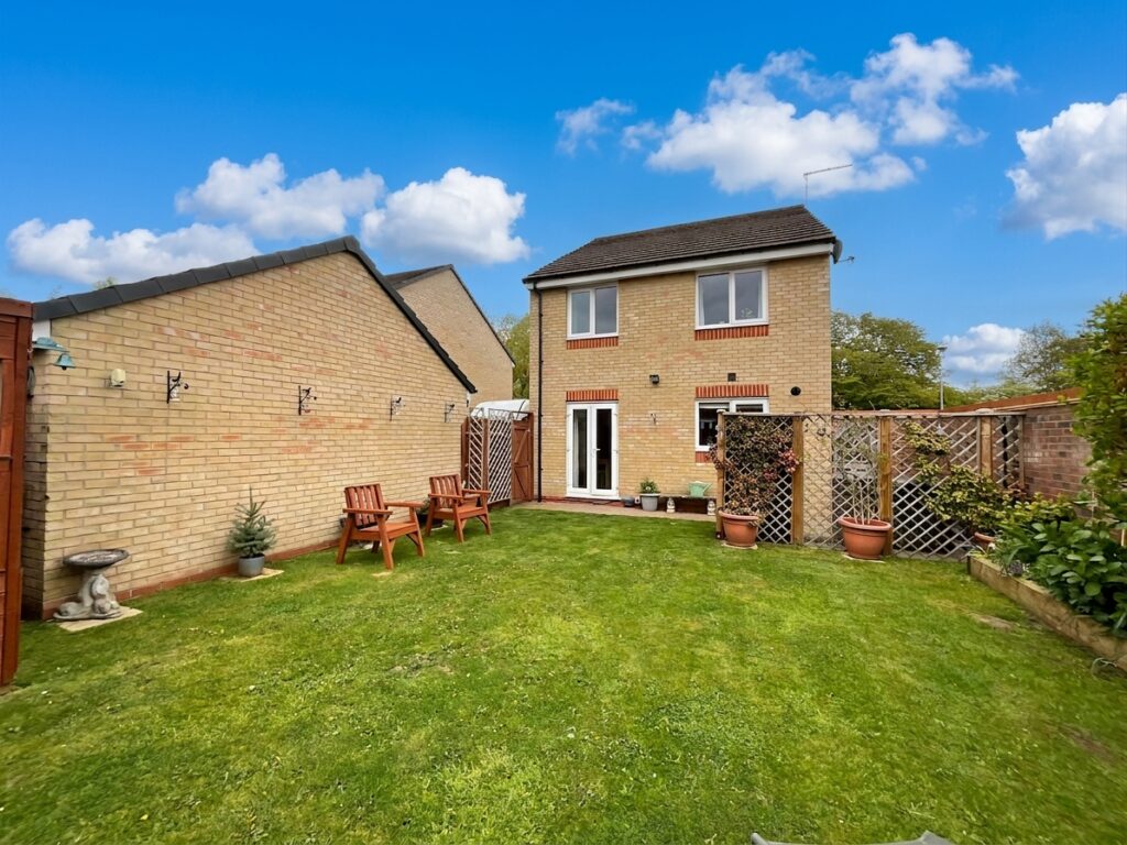 Carey Close, Stone, ST15