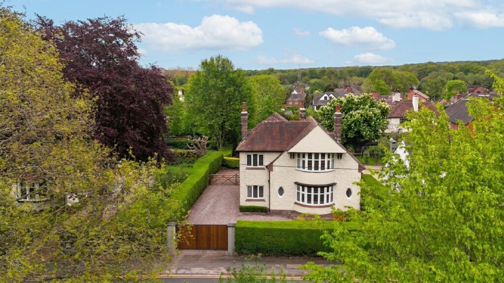 Barlaston Old Road, Stoke-On-Trent, ST4