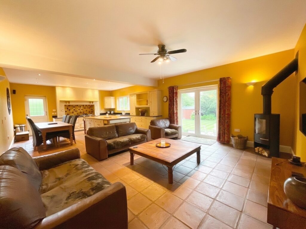 Barlaston Old Road, Stoke-On-Trent, ST4