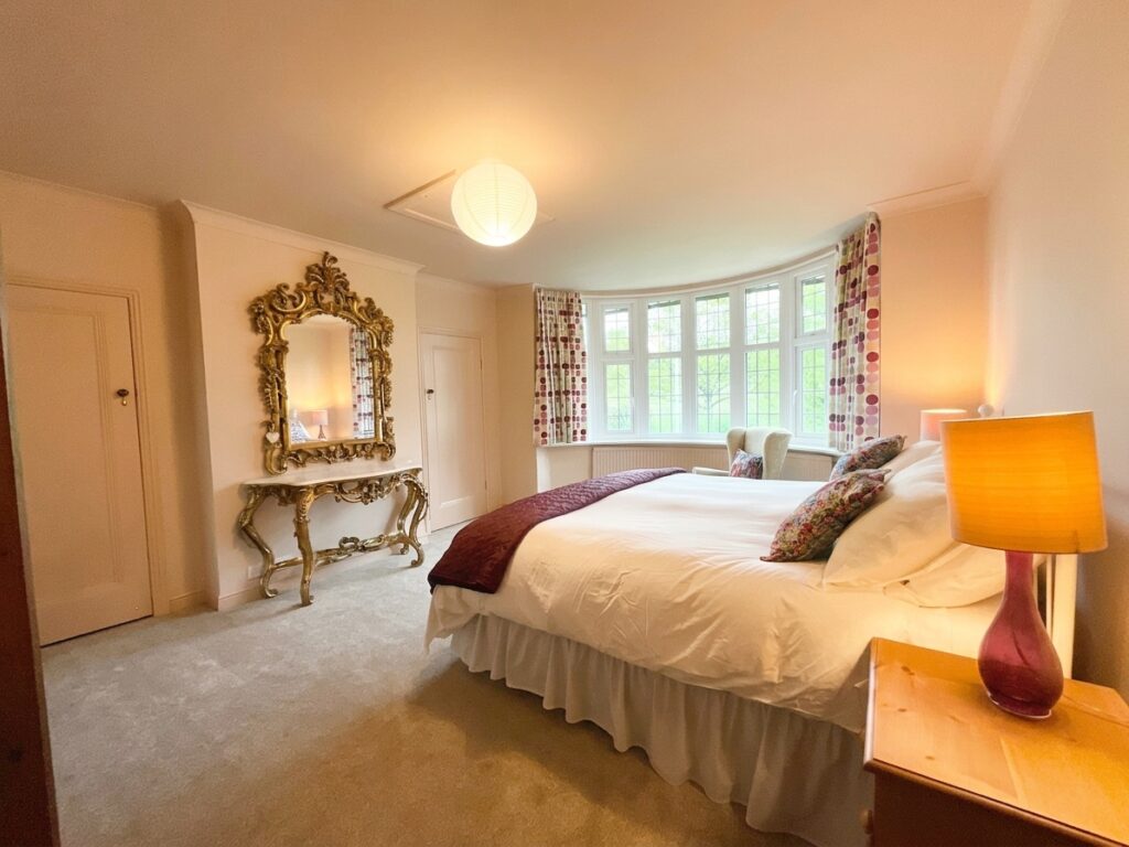 Barlaston Old Road, Stoke-On-Trent, ST4