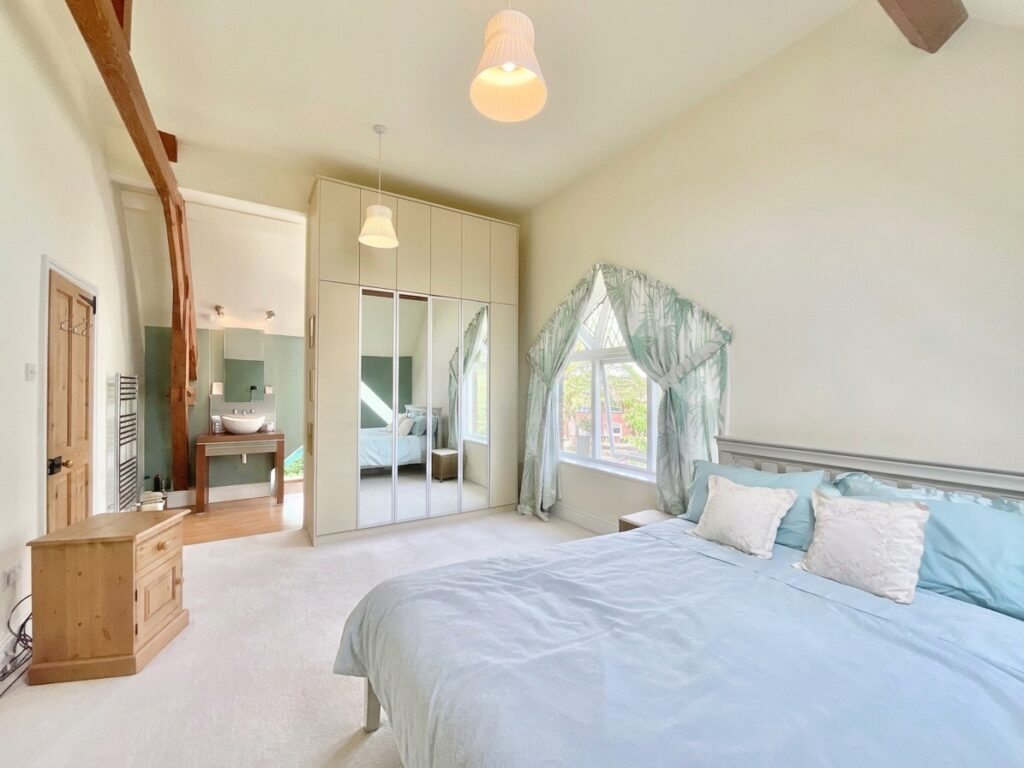 Sandon Road, Hilderstone, ST15