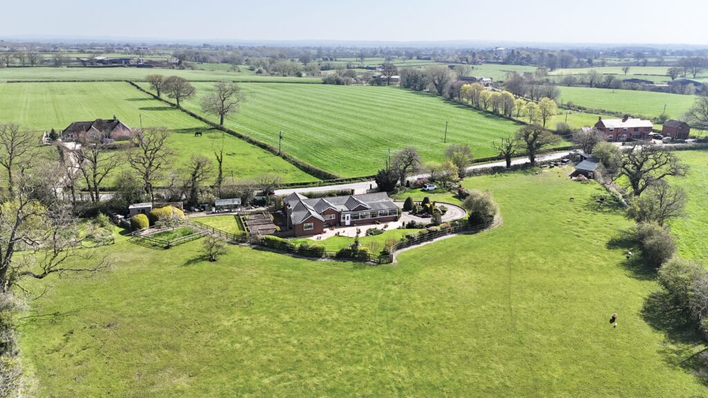 Nantwich Road, Wrenbury, CW5