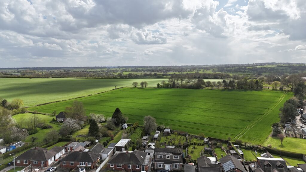 New Avenue, Draycott, ST11