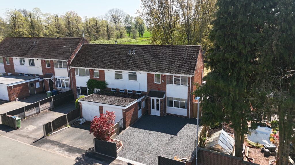 Etruscan Walk, Barlaston, ST12