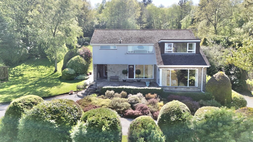 Harewood Close, Cheadle, ST10