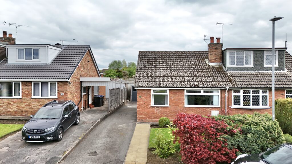 Hawfinch Road, Cheadle, ST10