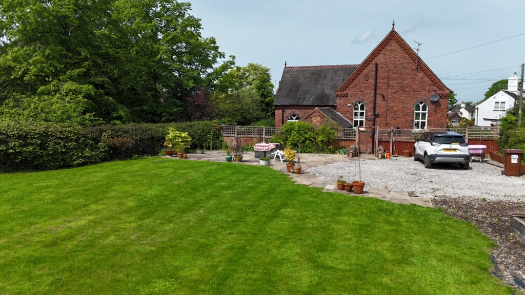 Sandon Road, Hilderstone, ST15