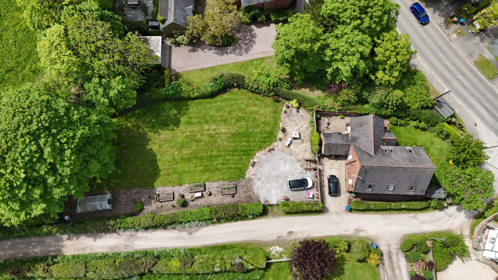 Sandon Road, Hilderstone, ST15