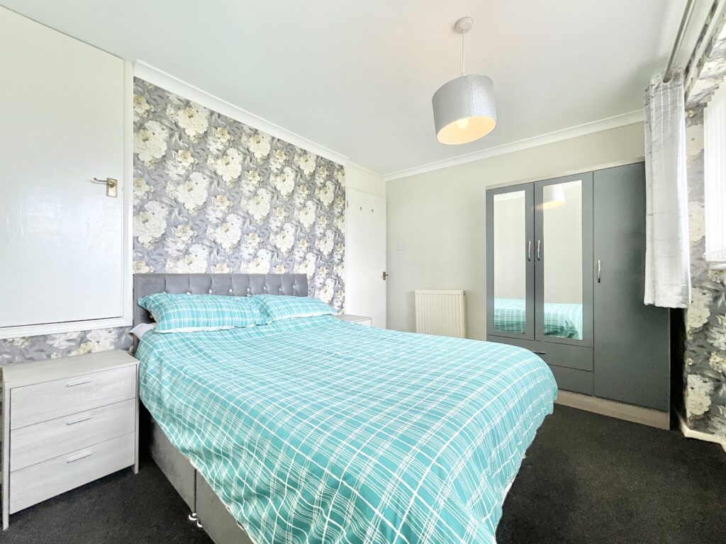 Hollies Brook Close, Gnosall, ST20
