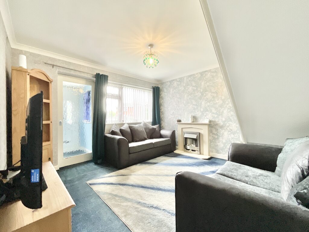 Hollies Brook Close, Gnosall, ST20