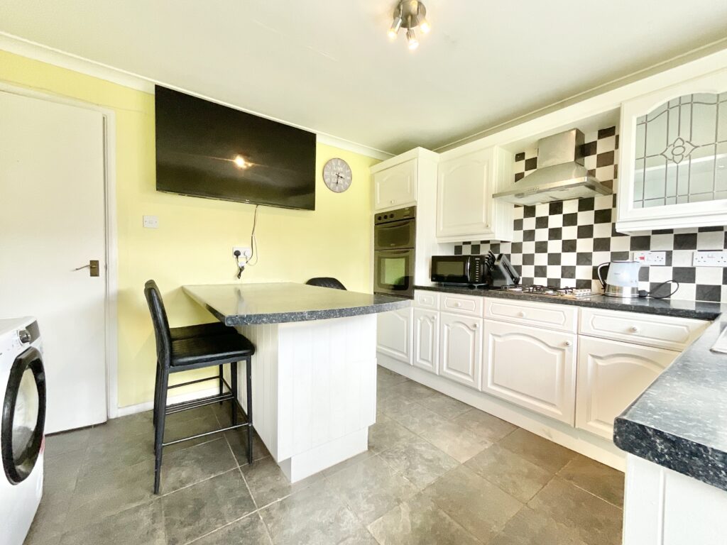 Hollies Brook Close, Gnosall, ST20