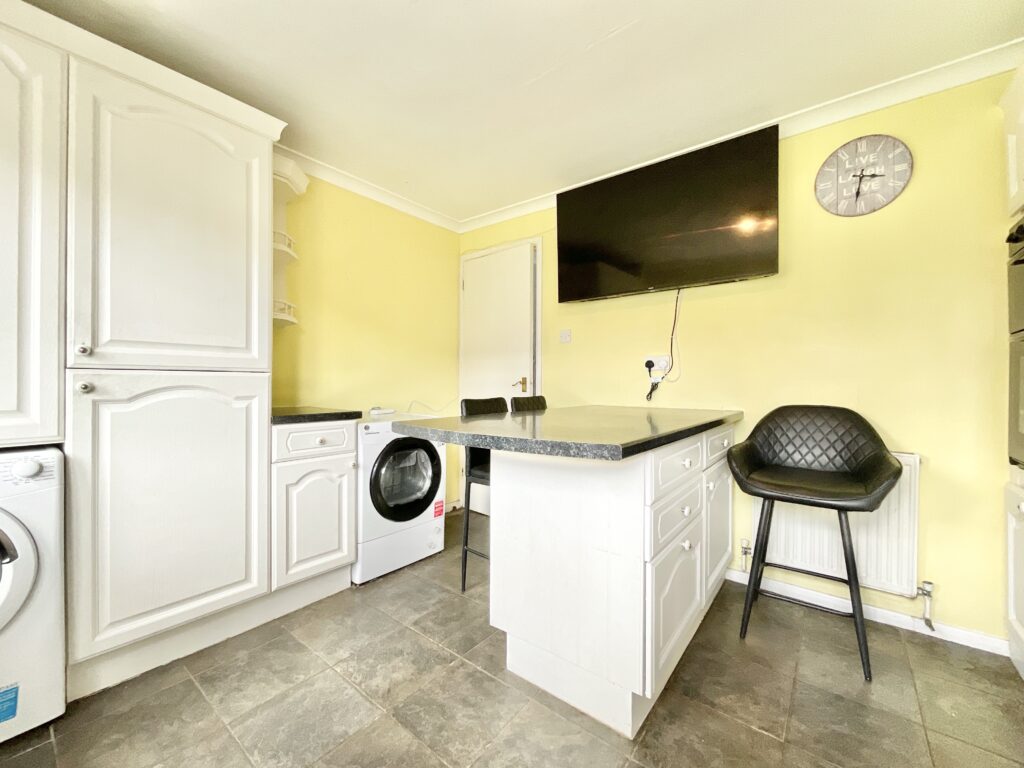 Hollies Brook Close, Gnosall, ST20