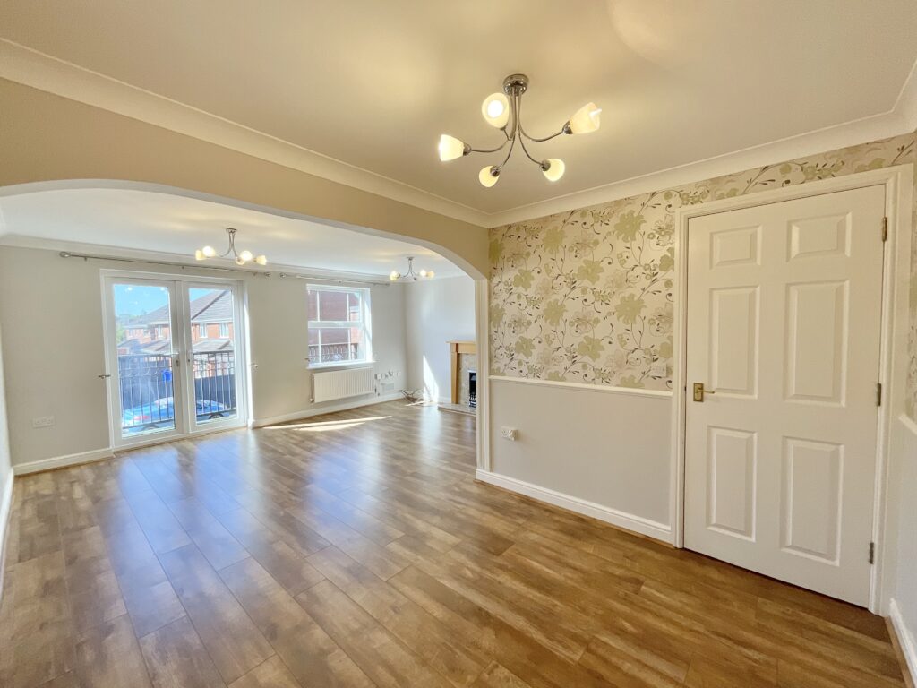 Edgbaston Drive, Stoke-On-Trent, ST4