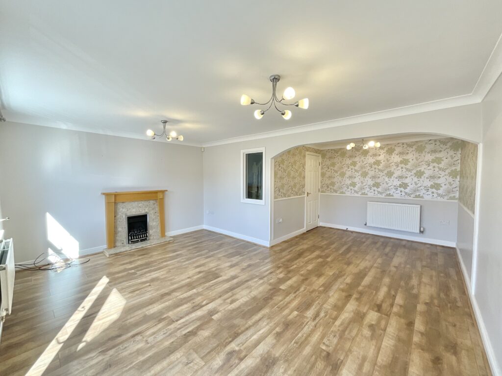 Edgbaston Drive, Stoke-On-Trent, ST4