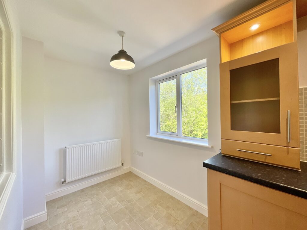 Edgbaston Drive, Stoke-On-Trent, ST4