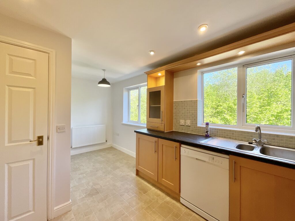 Edgbaston Drive, Stoke-On-Trent, ST4