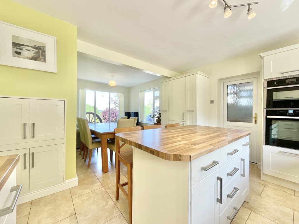 Whitgreave Lane, Whitgreave, ST18