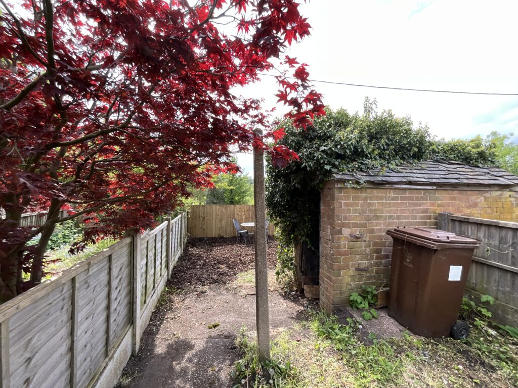 Cheadle Road, Tean, ST10