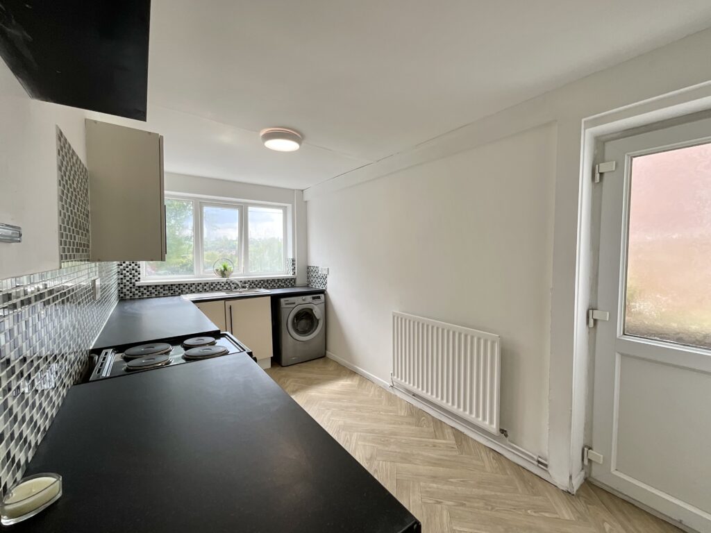 Cheadle Road, Tean, ST10