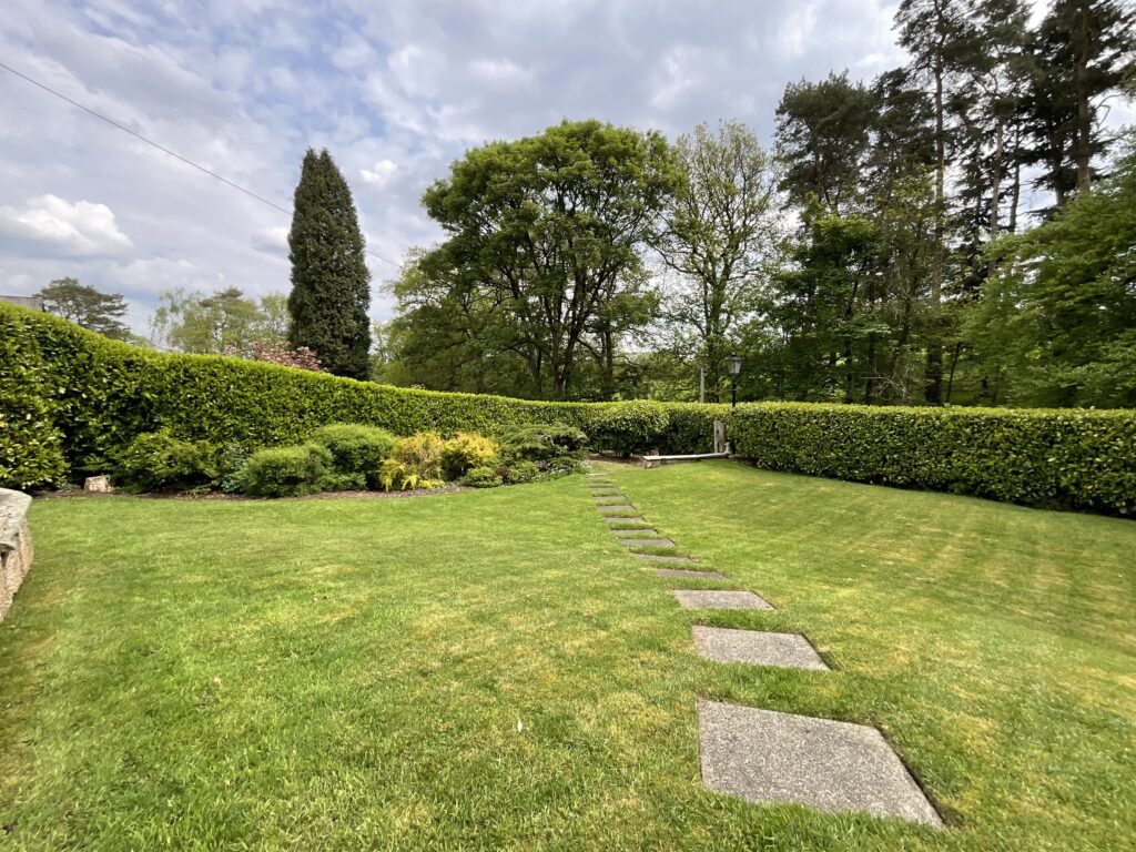 Chase Lane, Tittensor, ST12