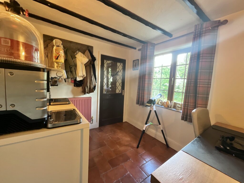 Uttoxeter Road, Draycott, ST11