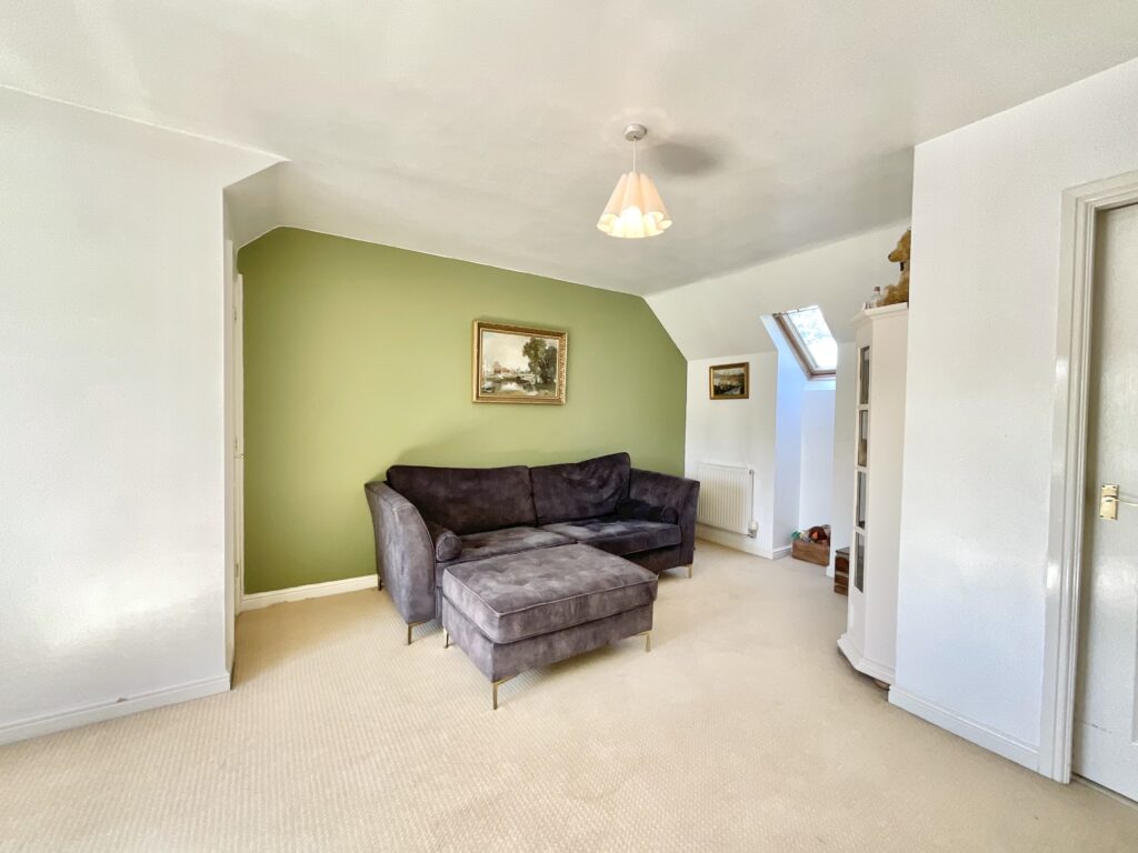Lister Grove, Blythe Bridge, ST11