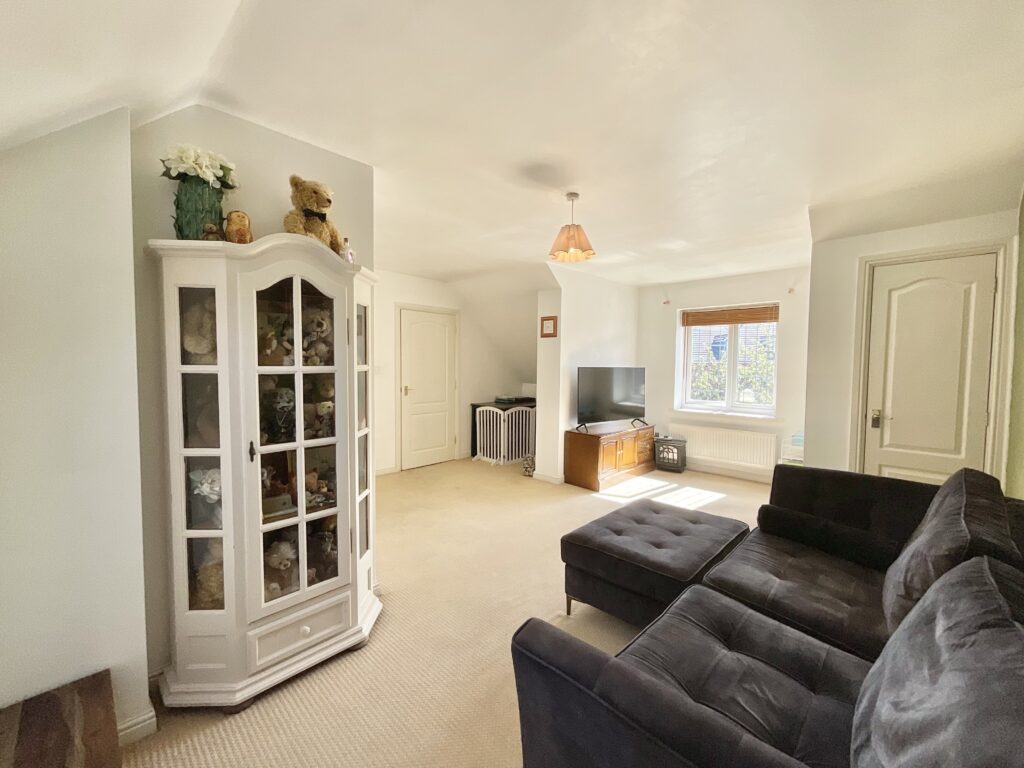 Lister Grove, Blythe Bridge, ST11