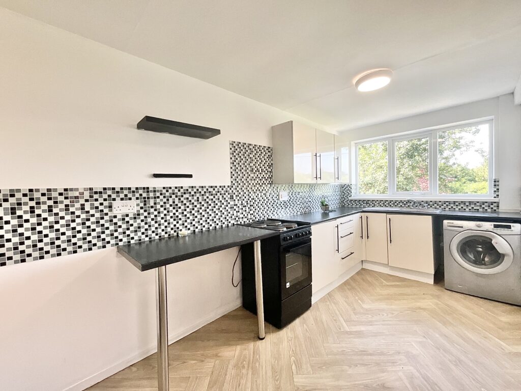 Cheadle Road, Tean, ST10