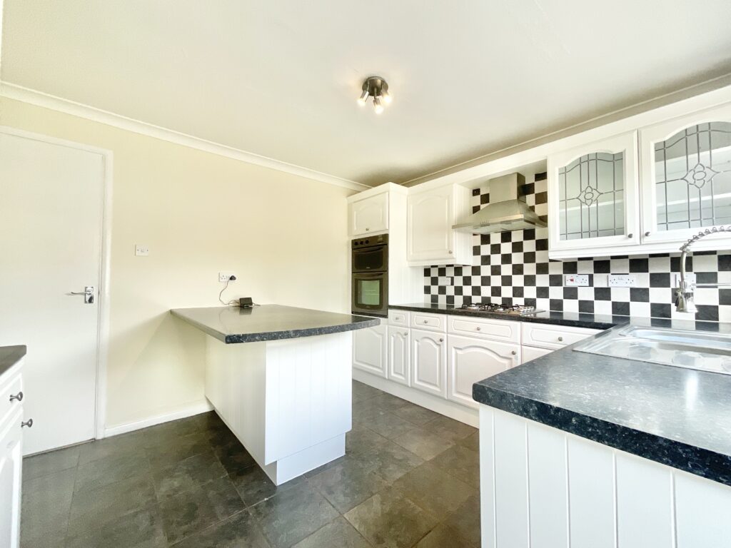 Hollies Brook Close, Gnosall, ST20