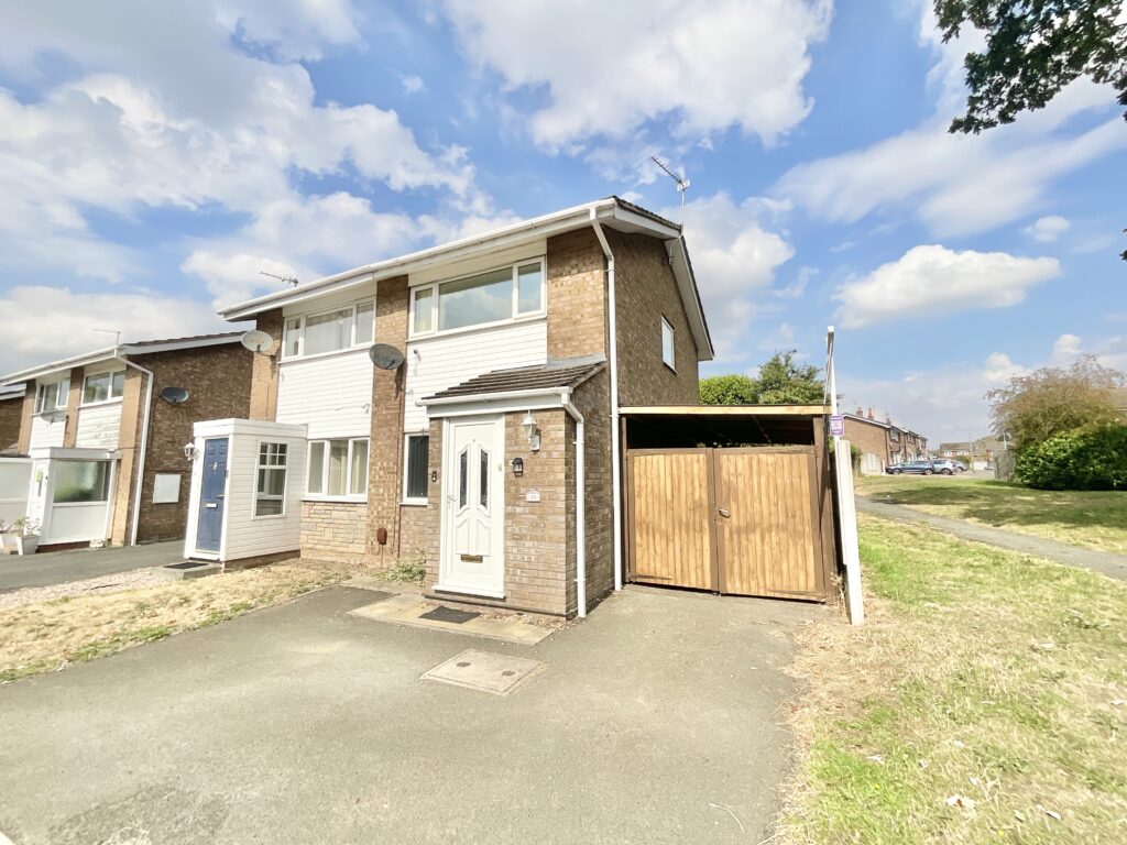 Hollies Brook Close, Gnosall, ST20