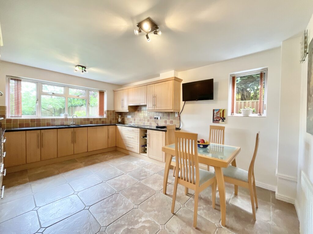 Meadow Close, Shavington, CW2