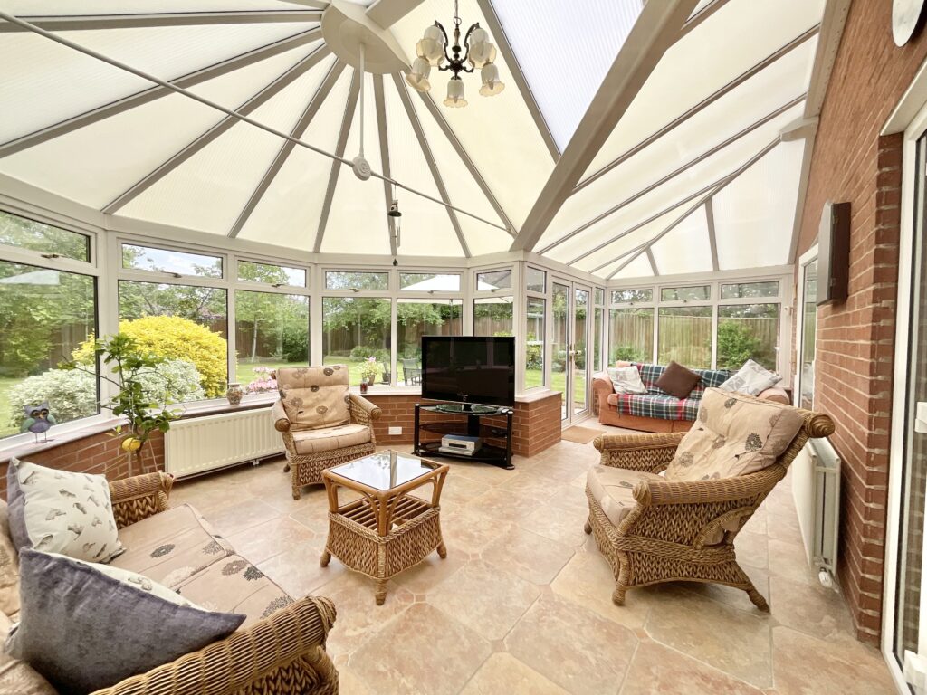 Meadow Close, Shavington, CW2
