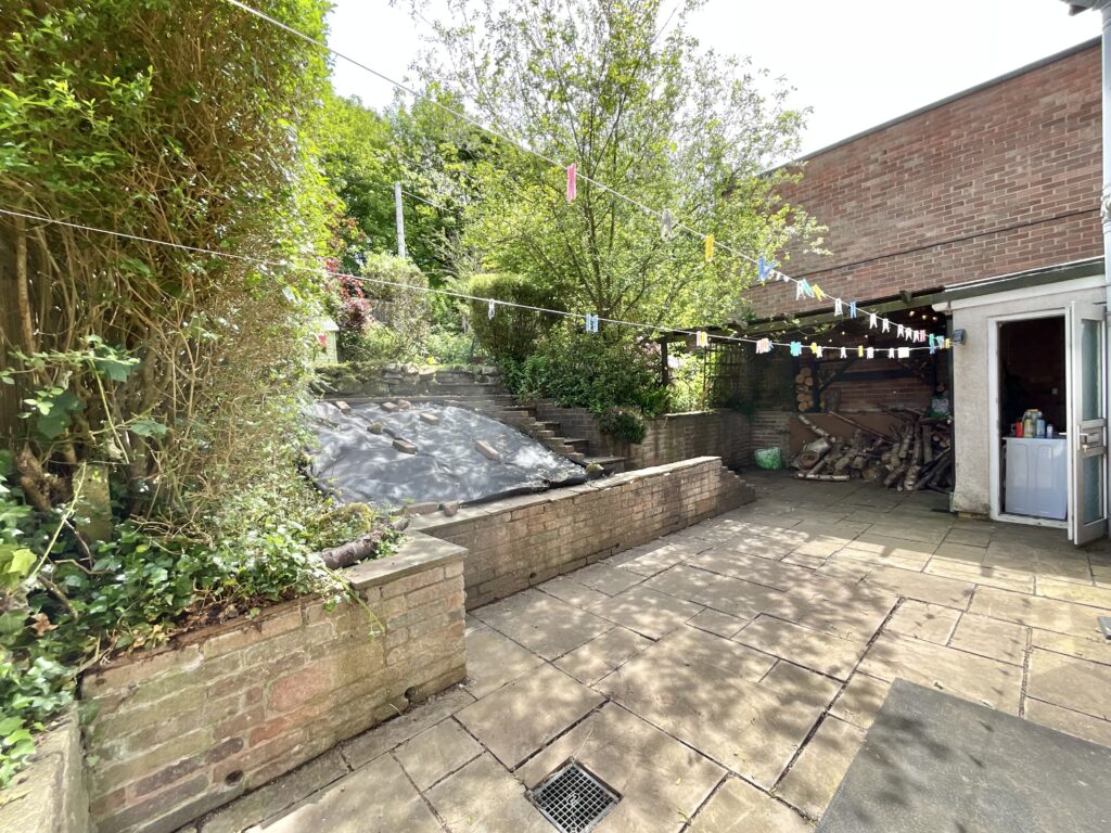 Quarry Close, Stockton Brook, ST9