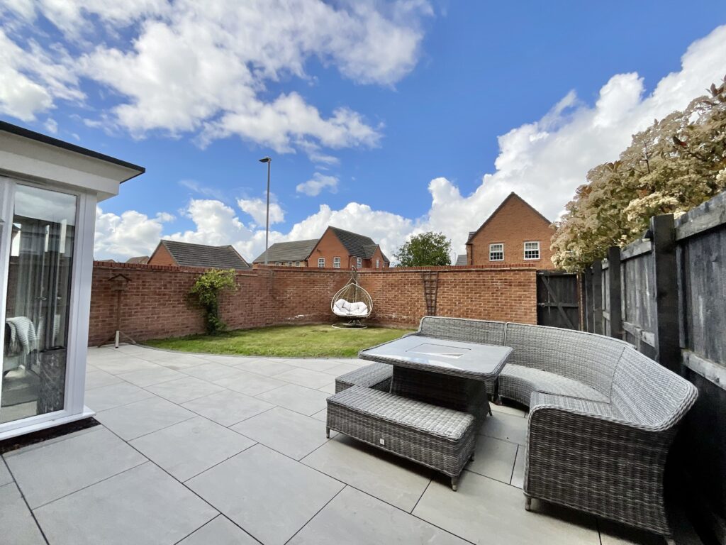 Mcgregor Close, Alsager, ST7