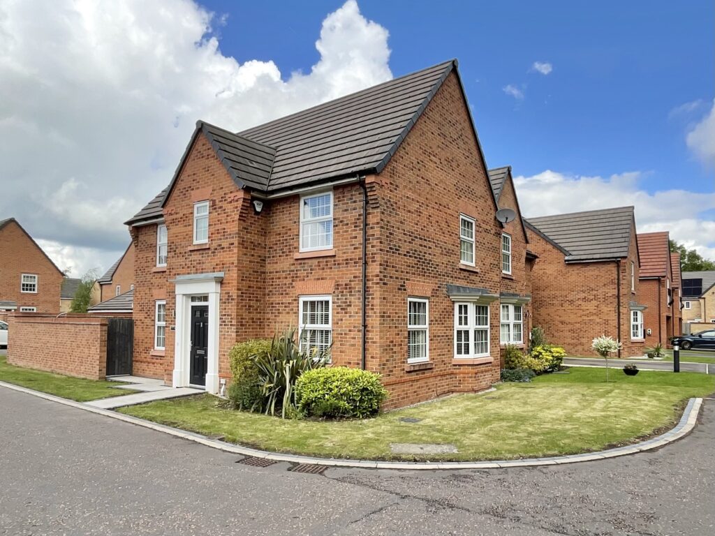 Mcgregor Close, Alsager, ST7