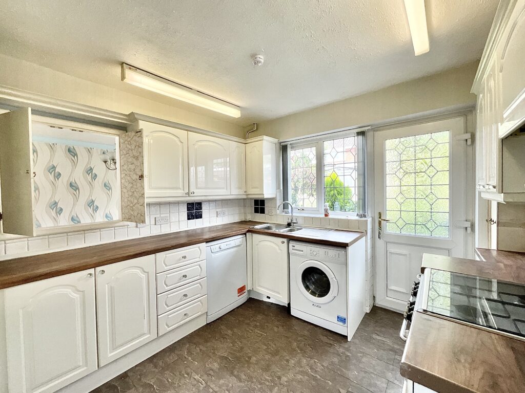 Limewood Close, Blythe Bridge, ST11