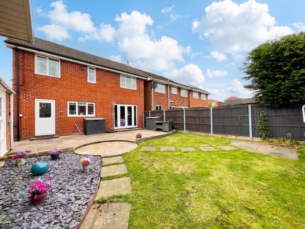 Melville Court, Newcastle, ST5