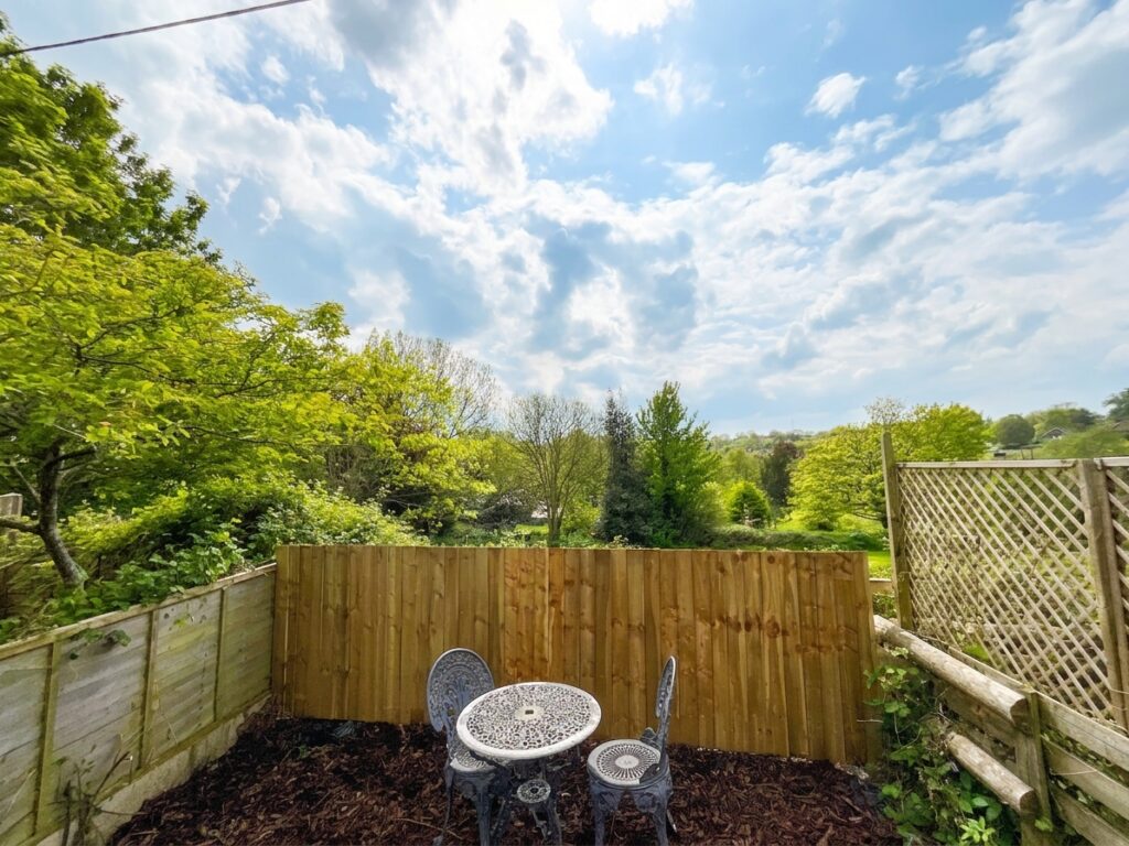 Cheadle Road, Tean, ST10