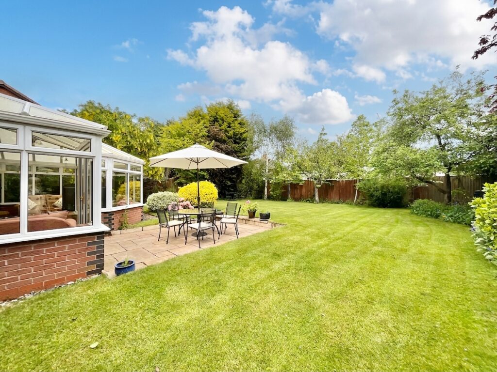 Meadow Close, Shavington, CW2