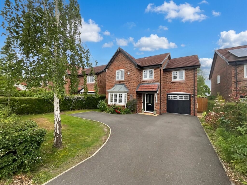 Main Road, Worleston, CW5