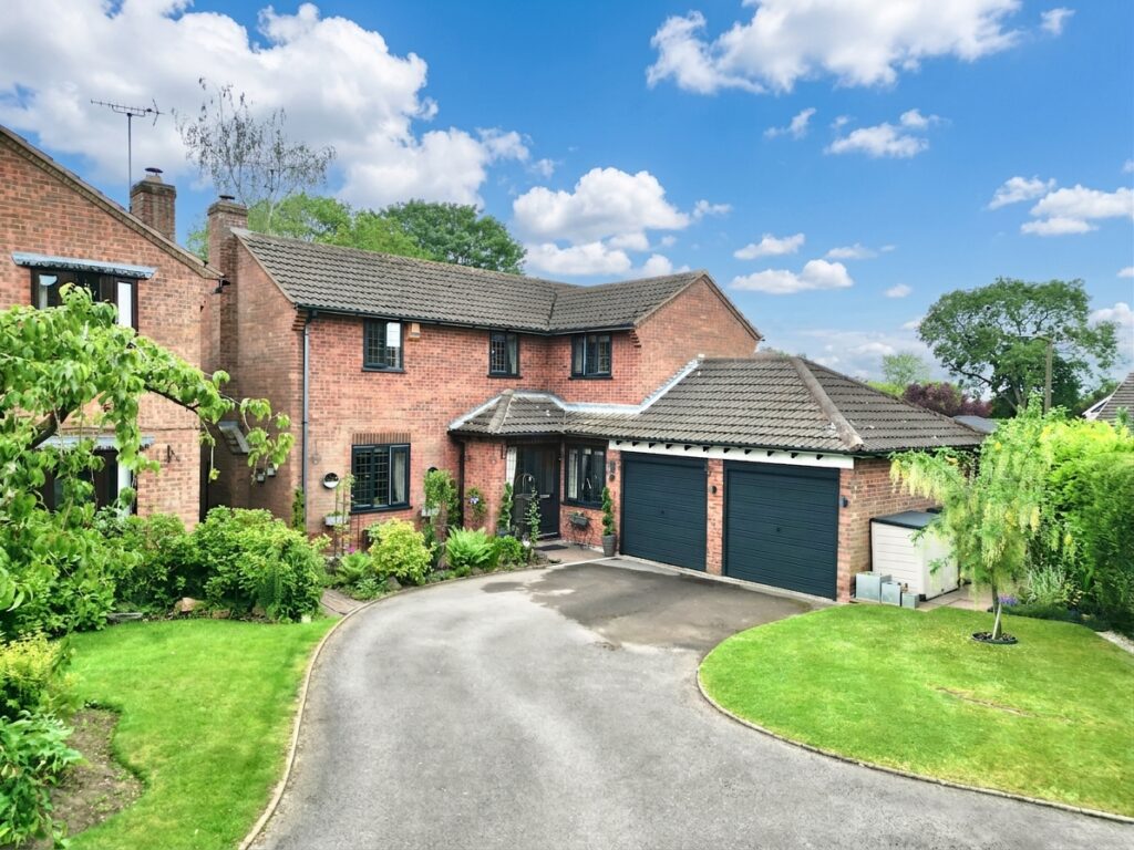 Cloisters, Gnosall, ST20