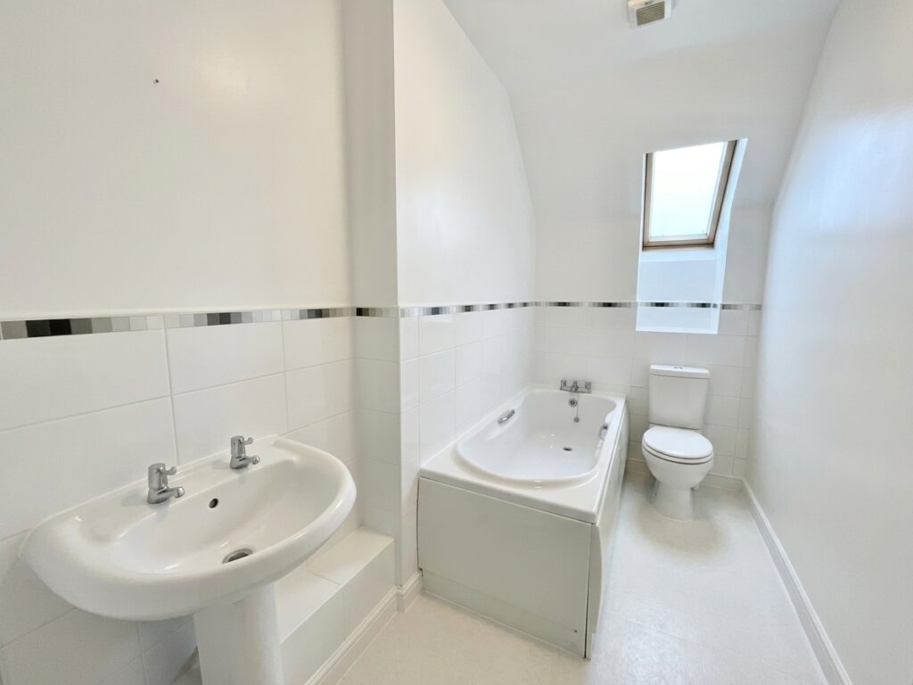Lister Grove, Blythe Bridge, ST11