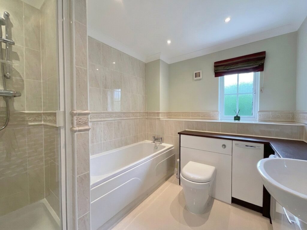 Fairhaven, Weston, CW2