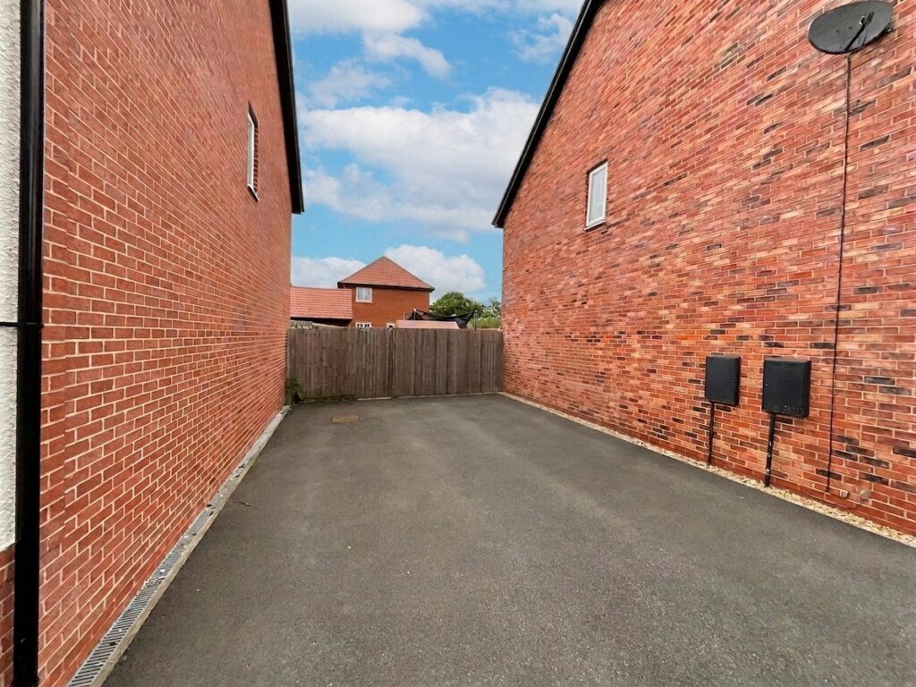 Higher Croft Drive, Crewe, CW1