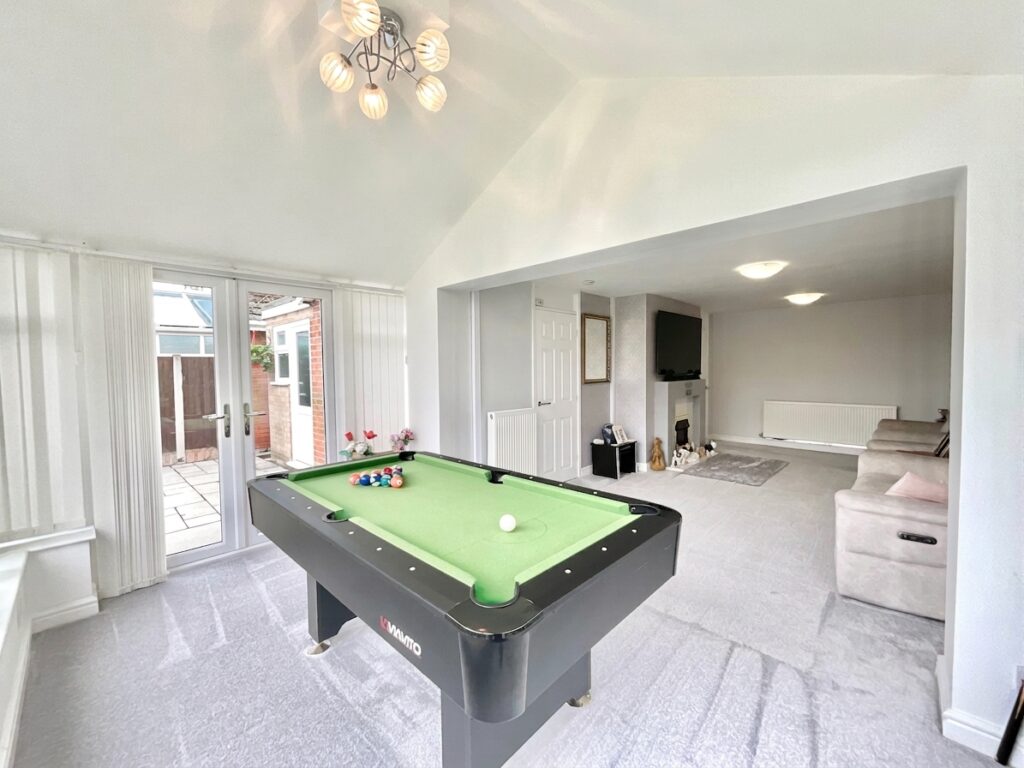 Fraser Close, Stone, ST15