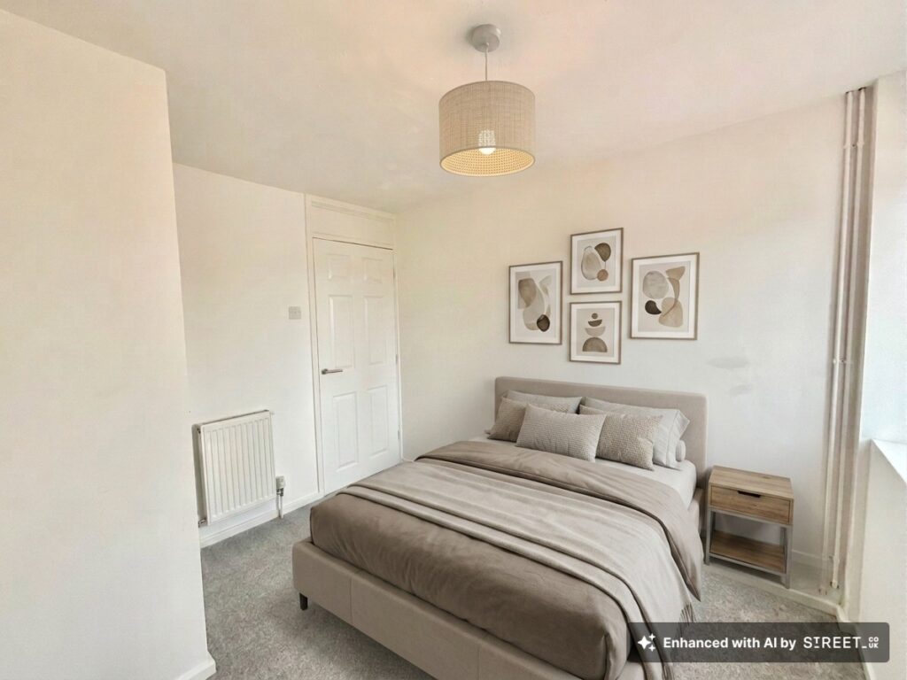 Fraser Close, Stone, ST15