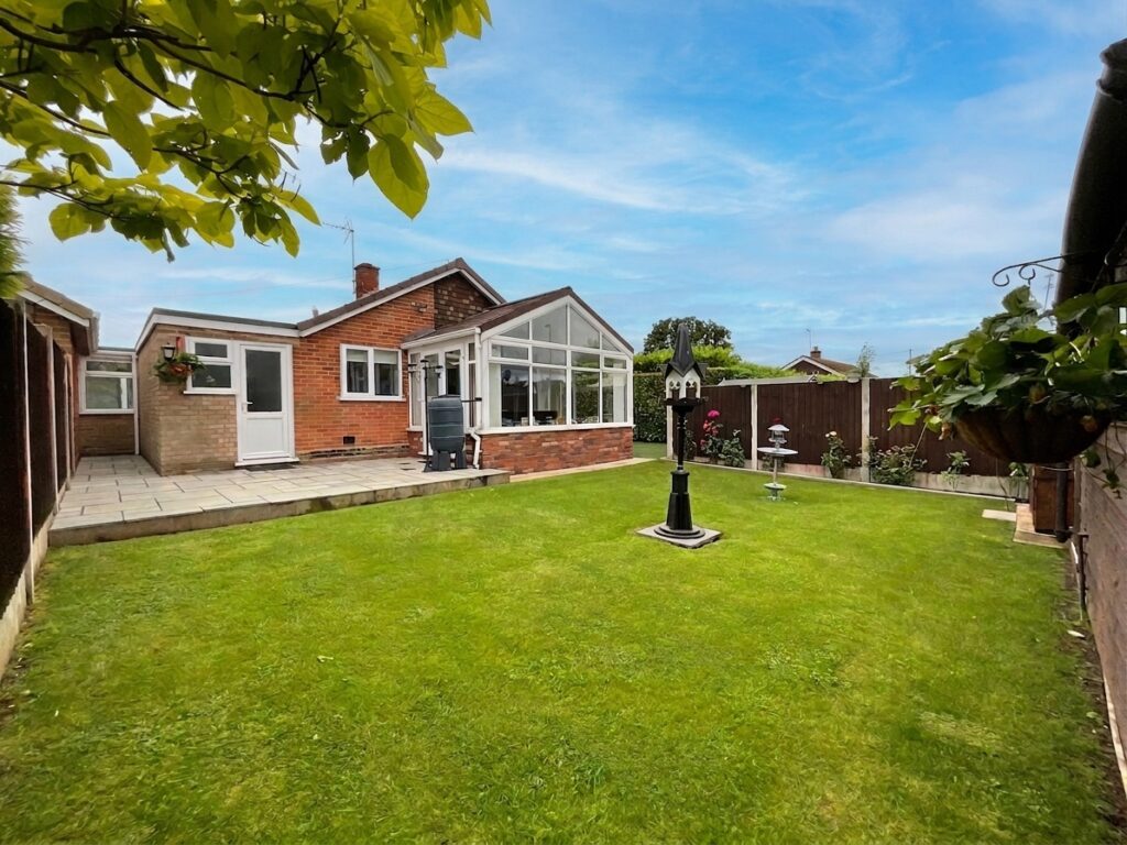 Fraser Close, Stone, ST15