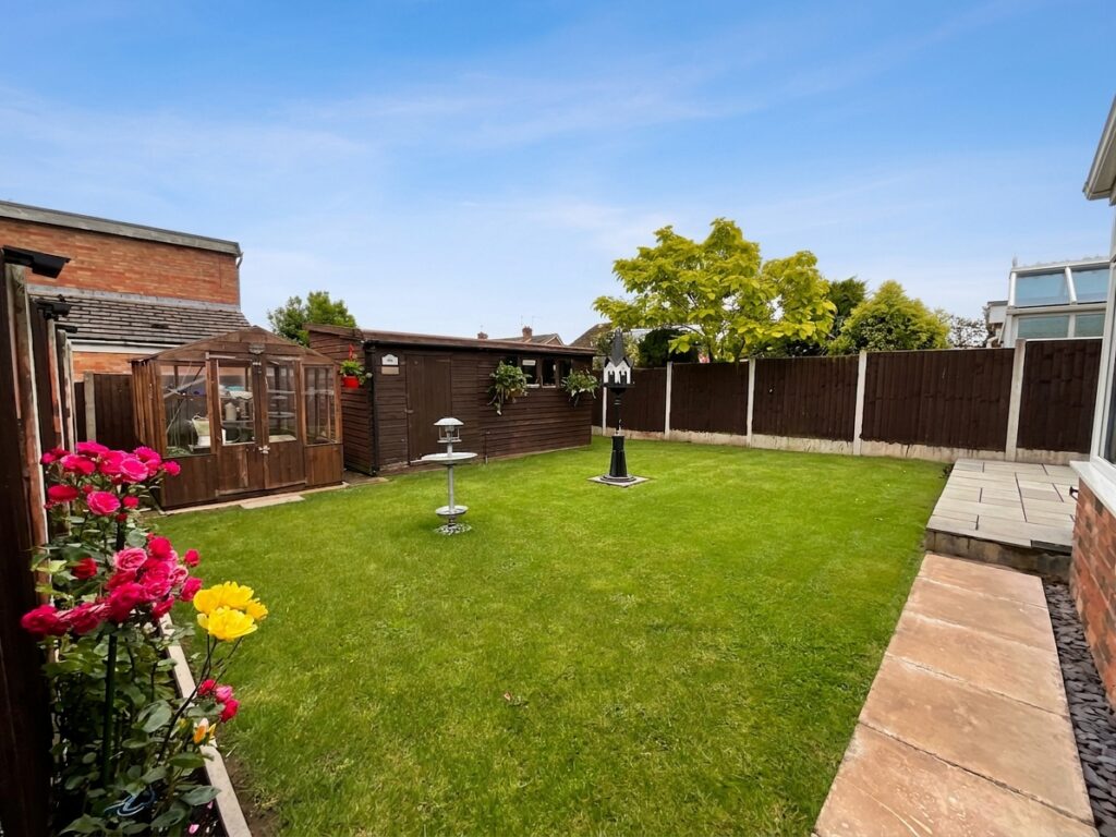 Fraser Close, Stone, ST15