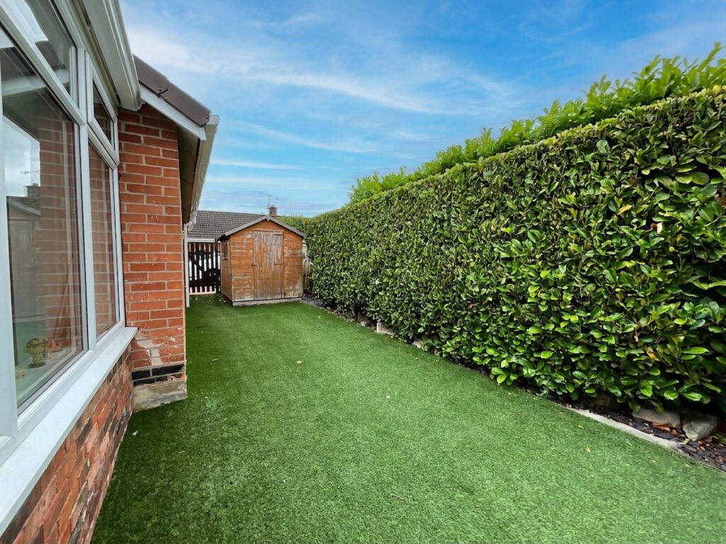 Fraser Close, Stone, ST15